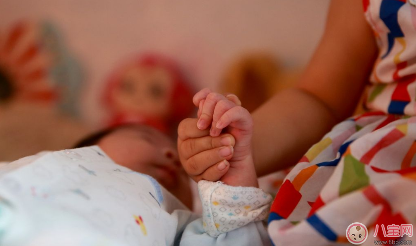 二胎家庭大寶很不聽話怎么辦 大寶在有二寶后很調皮怎么辦