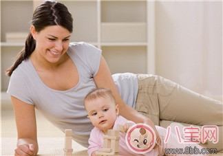 睡前可以跟孩子做怎樣的親子交流 適合睡前的親子游戲有哪些