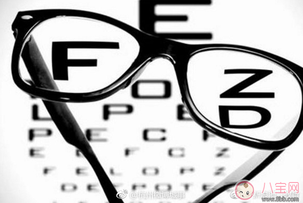 學鋼琴傷眼睛是真的嗎 為什么學鋼琴會導致近視600度 