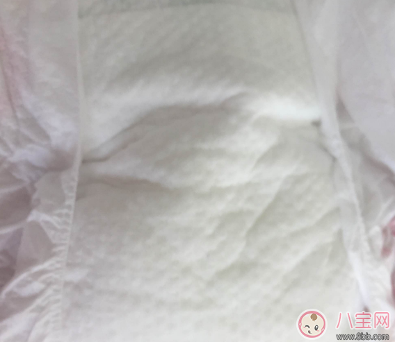 英國愛德嘉紙尿褲好用嗎 英國愛德嘉紙尿褲起坨使用測評 英國愛德嘉紙尿褲好用嗎 英國愛德嘉紙尿褲起坨使用測評