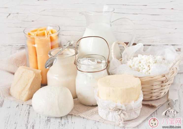 擠出來的母乳怎么加熱最好 母乳加熱多少度不會流失營養(yǎng)