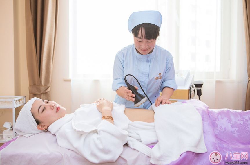 坐月子的時候可以洗頭嗎 生完孩子后應該怎么坐月子