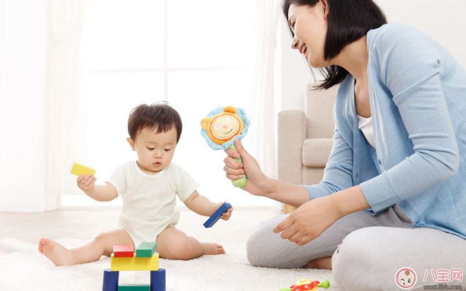 陪伴孩子玩說說 多陪陪孩子玩的經典朋友圈說說句子