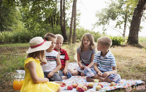 幼兒園春游活動感言心情說說 幼兒園孩子春游的說說句子 