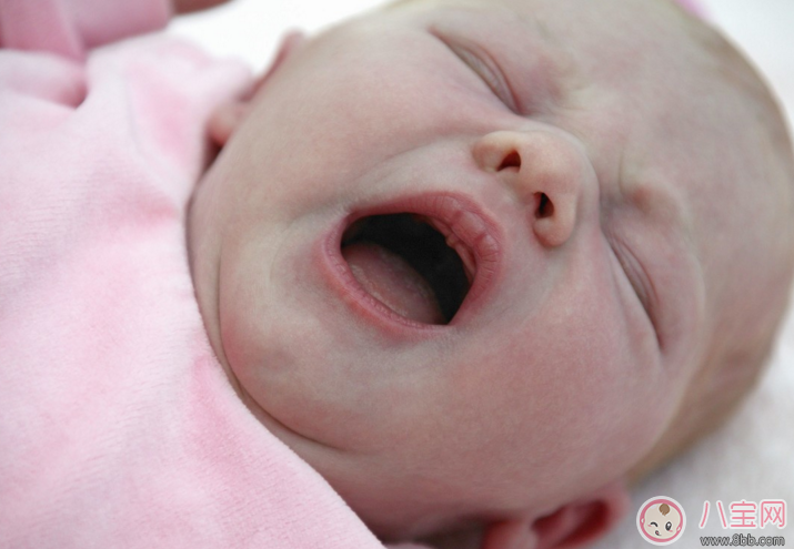 新生兒馬牙多久能消失 新生兒為什么會(huì)有馬牙