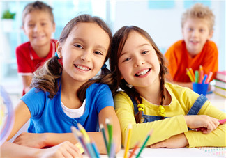 孩子寫作業磨蹭怎么辦 怎樣培養孩子的注意力