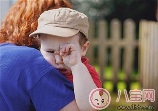 孩子總?cè)嘌劬υ趺椿厥?孩子總是揉眼睛原因是什么