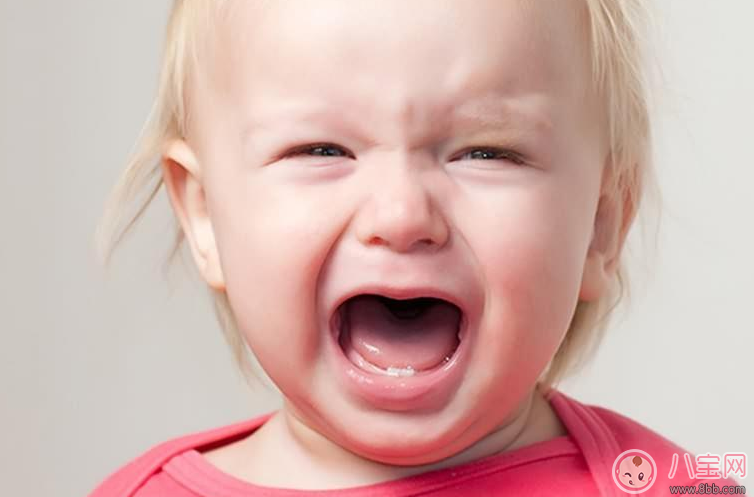 孩子舌頭很紅是上火嗎 寶寶上火有哪些表現