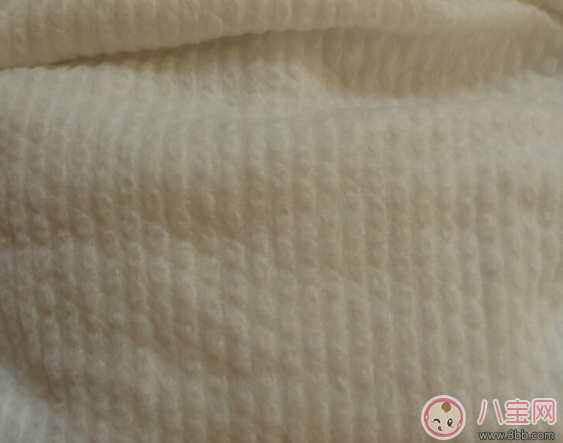 爽然紙尿褲和幫寶適哪個好 爽然超薄干爽好用嗎