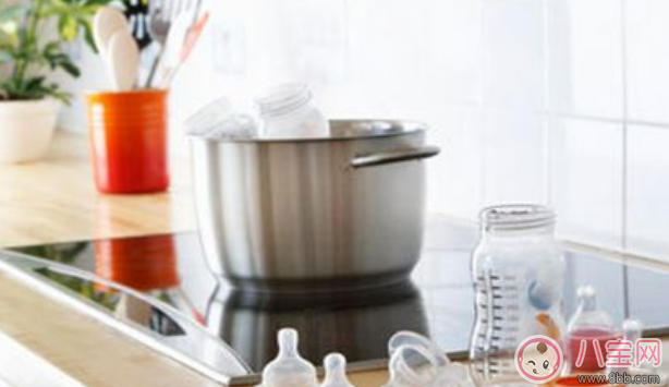 寶寶春天更容易長(zhǎng)鵝口瘡嗎 春天寶寶長(zhǎng)鵝口瘡吃什么好