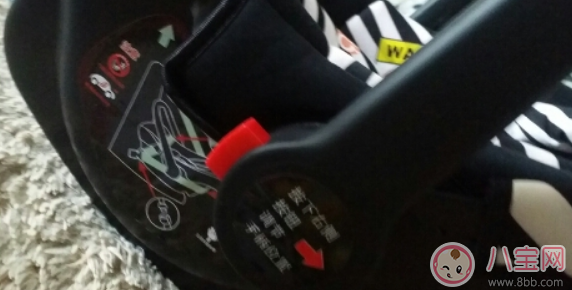 鴻貝嬰兒提籃式汽車兒童座椅怎么樣 鴻貝嬰兒提籃好用嗎