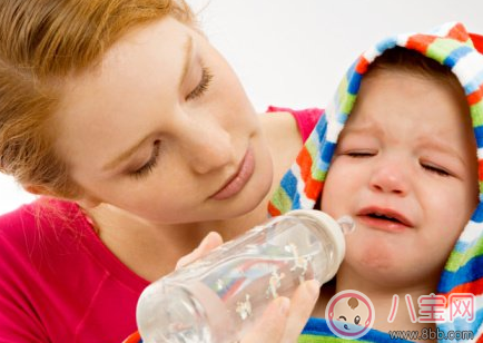 春天怎樣給寶寶斷奶好 春季斷奶的最佳方法