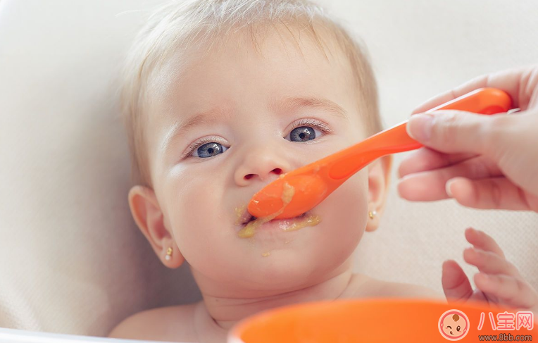 春天孩子風寒風熱感冒怎么食療 孩子風寒風熱感冒如何熬粥吃