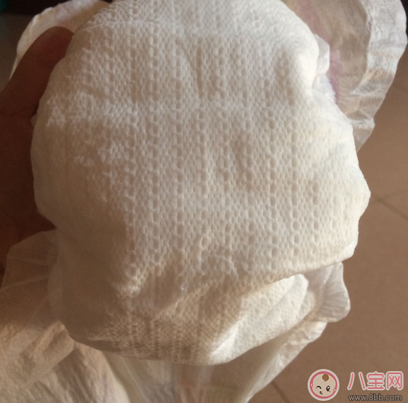 安兒樂和幫寶適哪個(gè)好 安兒樂紙尿褲和幫寶適對(duì)比測(cè)評(píng) 安兒樂和幫寶適哪個(gè)好 安兒樂紙尿褲和幫寶適對(duì)比測(cè)評(píng)