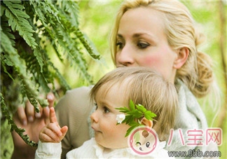 2018春天帶孩子賞花的心情句子 春季帶孩子賞花曬圖說說短語 2018春天帶孩子賞花的心情句子 春季帶孩子賞花曬圖說說短語