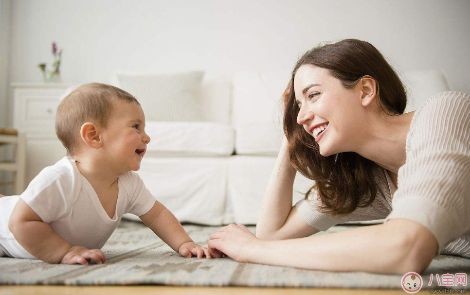 感慨初為人母的句子 生完孩子后的幸福感言 