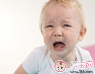 寶寶嘔吐拉肚子怎么回事 寶寶嘔吐要不要吃止吐藥 寶寶嘔吐拉肚子怎么回事 寶寶嘔吐要不要吃止吐藥