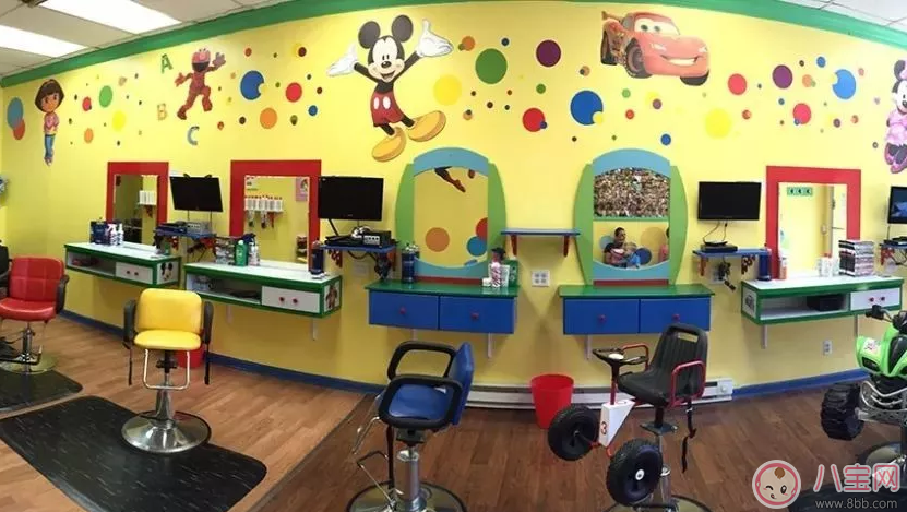 給孩子剪頭發有什么方法 孩子不配合剪頭發怎么辦 給孩子剪頭發有什么方法 孩子不配合剪頭發怎么辦