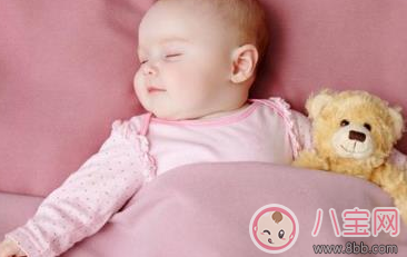 寶寶睡覺不踏實(shí)總是醒怎么辦 一歲寶寶睡覺不踏實(shí)怎么回事