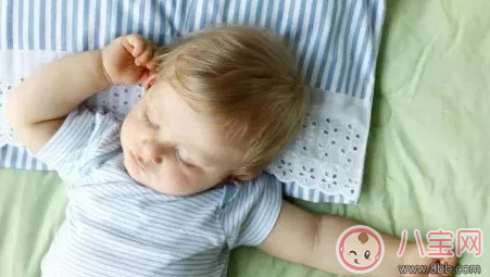 初春寶寶穿衣指南 四月寶寶衣服穿幾件好