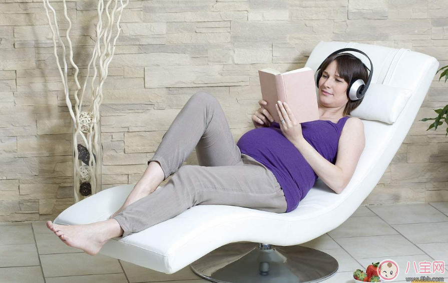 懷孕期間能不能K歌 孕期唱歌好不好