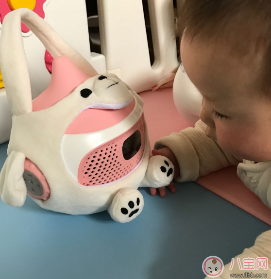 比巴智能早教機器人怎么樣 比巴智能早教機器人使用測評