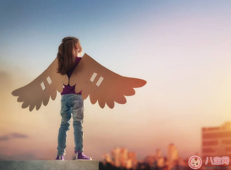 清晨送孩子上學的背影感悟 送孩子去學校的心情感慨