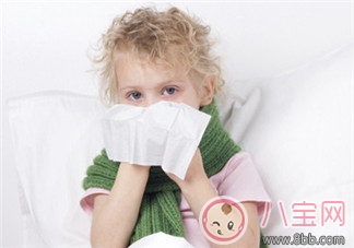 小孩發燒媽媽心情說說 孩子發燒媽媽心疼句子說說