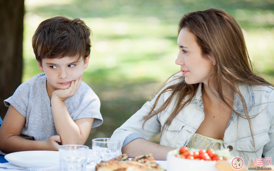 家長打孩子對嗎 孩子不聽話時要不要打打罵