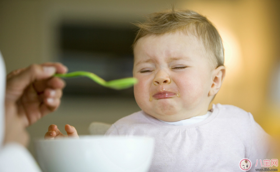 寶寶喜歡吃口味重的東西怎么辦 沒有味道寶寶不吃飯如何改善