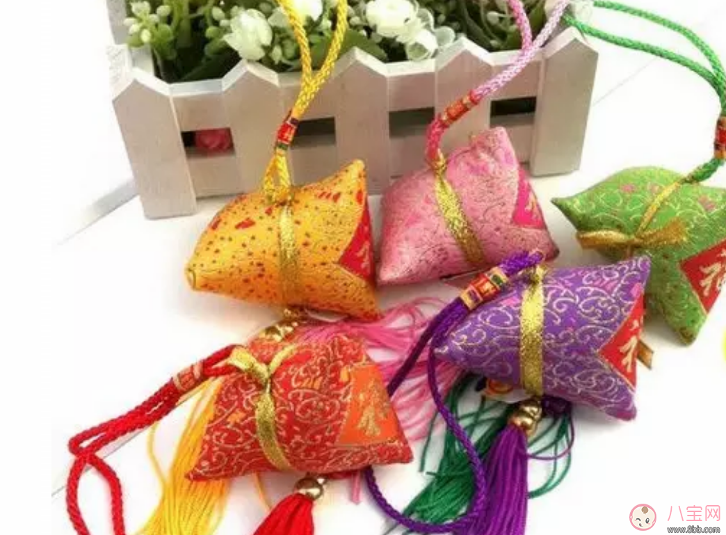如何制作端午節(jié)驅(qū)蚊包 怎么制作驅(qū)蚊香囊