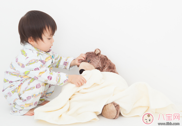 女兒發燒媽媽心情語錄 女兒發燒媽媽心疼說說句子