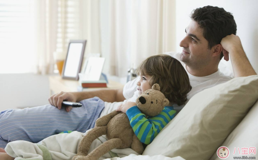 陪孩子看動畫片的感慨說說 和寶寶一起看動畫片的心情感悟