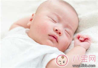 寶寶睡覺打呼嚕怎么回事 寶寶睡覺為什么會打鼾