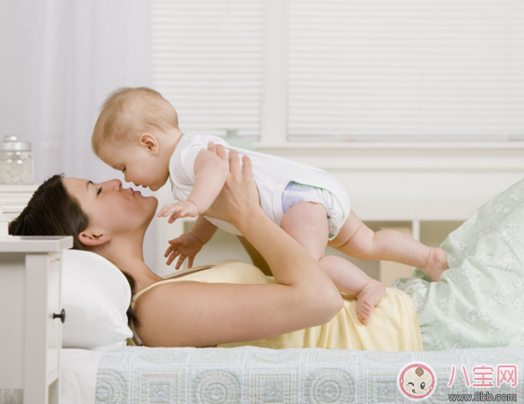 帶寶寶累并幸福的感言說說 帶寶寶累并快樂的說說配圖