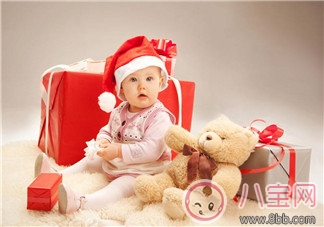 收到送給孩子的衣服的感謝心情話語 感謝別人送給孩子衣服的說說