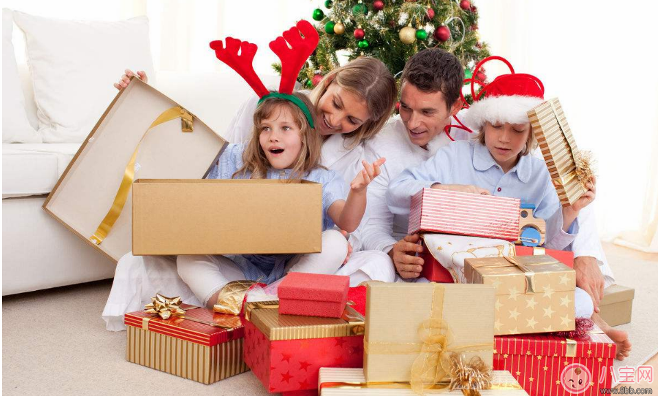 收到送給孩子的衣服的感謝心情話語 感謝別人送給孩子衣服的說說