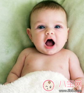 寶寶夜里總醒怎么回事 為什么寶寶夜里老是頻繁醒來 寶寶夜里總醒怎么回事 為什么寶寶夜里老是頻繁醒來