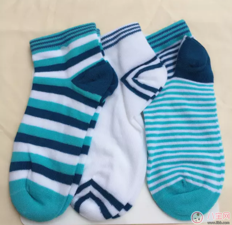 春夏交替寶寶適合穿什么衣服 寶寶怎么穿衣服才漂亮