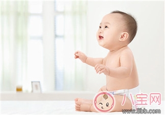 寶寶晚上紙尿褲多久換一次最好 紙尿褲是尿一次就要換嗎