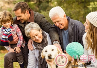 什么樣的老人適合帶孩子 孩子跟著老人生活好嗎