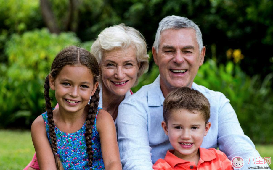 什么樣的老人適合帶孩子 孩子跟著老人生活好嗎