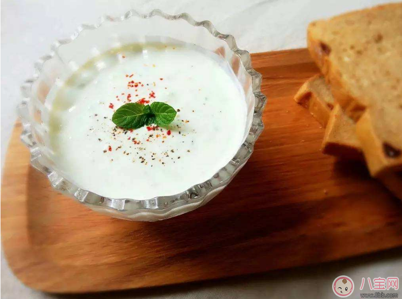 怎樣辨別酸奶真假 哪些酸奶小寶寶不能喝 怎樣辨別酸奶真假 哪些酸奶小寶寶不能喝