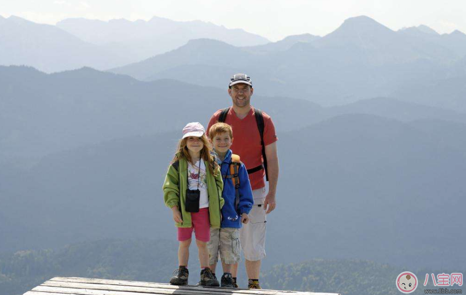陪孩子爬山的唯美句子說說 帶孩子爬山的優(yōu)美的心情短語
