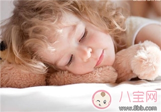 寶寶第一次獨立睡覺的心情感慨 孩子獨立睡覺的說說朋友圈 寶寶第一次獨立睡覺的心情感慨 孩子獨立睡覺的說說朋友圈