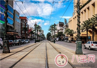 有了孩子逛街的心情感慨 帶孩子逛街不容易的心情說說