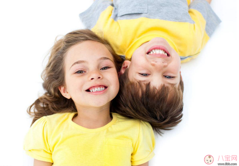 養(yǎng)兩個(gè)孩子煩惱太多怎么辦 多個(gè) 孩子怎么養(yǎng)比較好