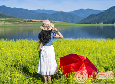 春天帶小孩出游的心情短語 形容帶孩子出游的心情說說