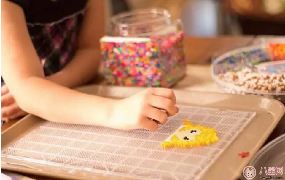 3歲前的寶寶該養成哪些好習慣 如何教育三歲前的孩子培養好習慣 3歲前的寶寶該養成哪些好習慣 如何教育三歲前的孩子培養好習慣