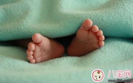 初為人母曬娃的說(shuō)說(shuō)句子 一句話簡(jiǎn)單的曬娃說(shuō)說(shuō)朋友圈